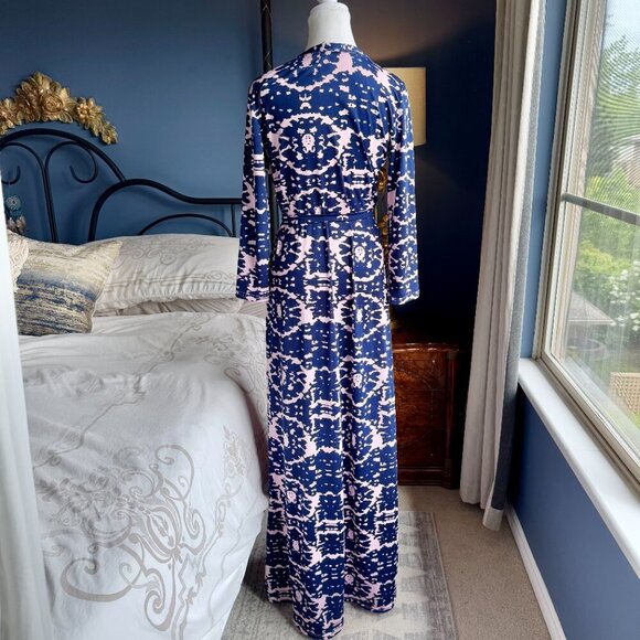 Purple and Lilac Stretchy V Neck Long Sleeved Maxi Dress - Picture 6 of 12